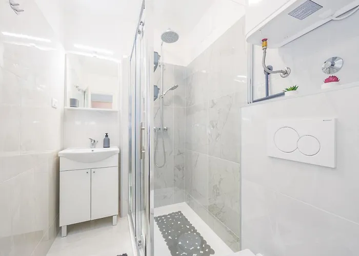 Daire Sunny Ili Near Amfiteatar Pula